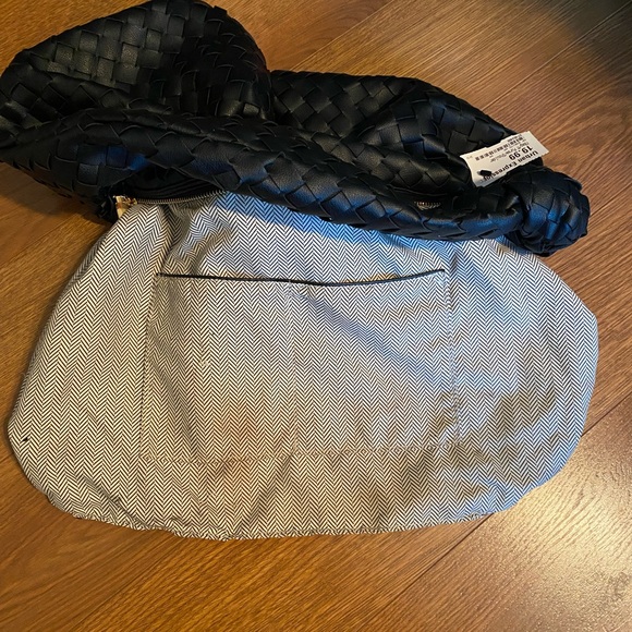 Black Woven “Vanessa” Hobo by Urban Expressions - Picture 10 of 10